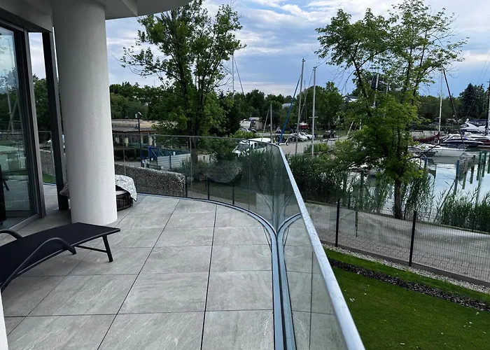 Appartement Szemesbay Lakas B 101